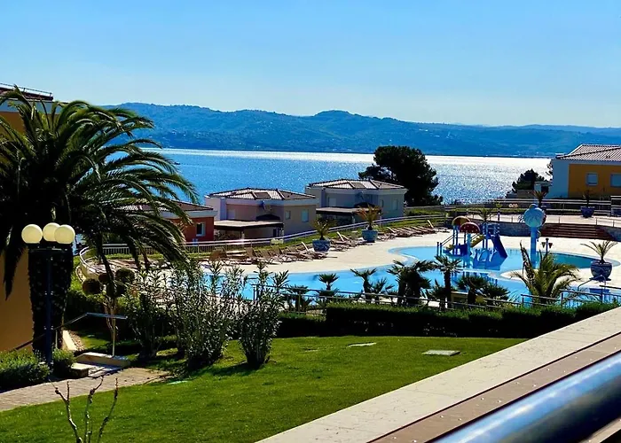 5 Star Luxury Sea View Terrace Skiper *